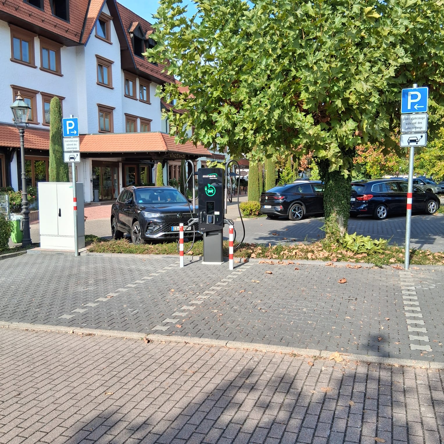 Neue 50-kW-Ladestation am Winzerhof in Rauenberg